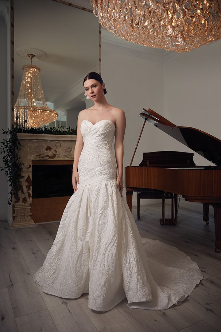 Style C167 Petra | Bridal Couture Amare